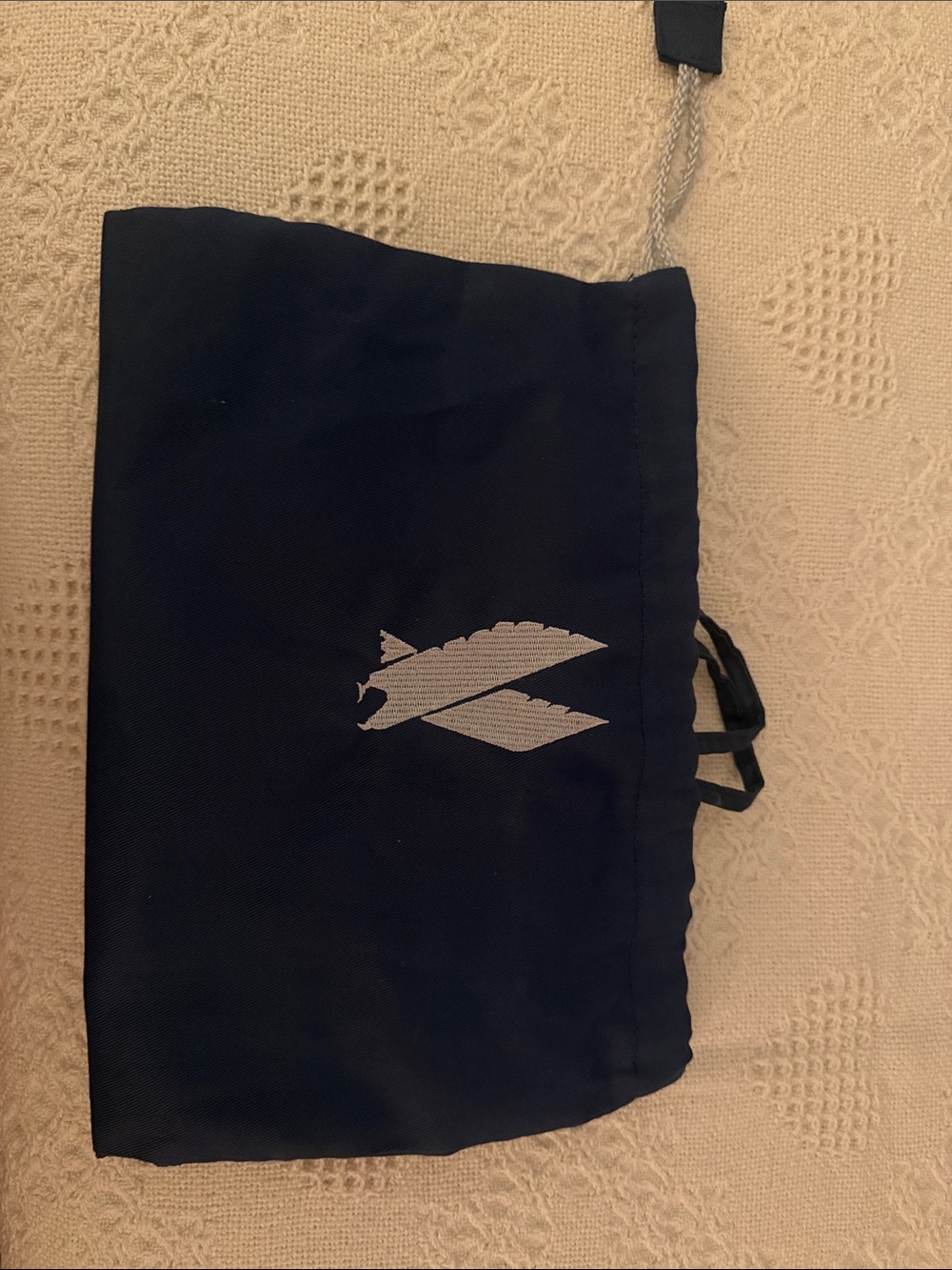 Retro American Airlines ‘AA’ Drawstring Pouch - Unbranded